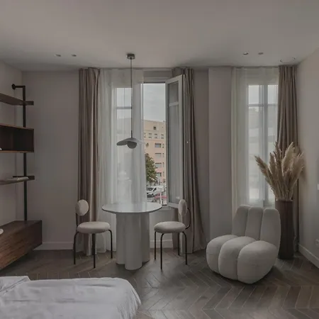 Apartment Sleek And New Studio, Monaco Beausoleil